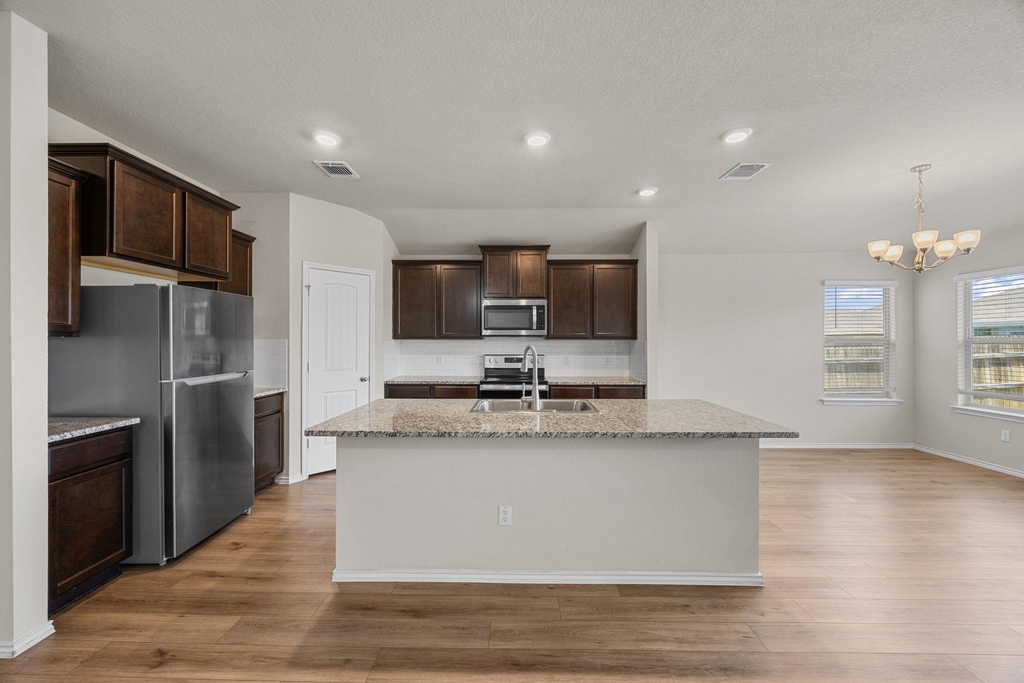 144 Onna St - Photo 20