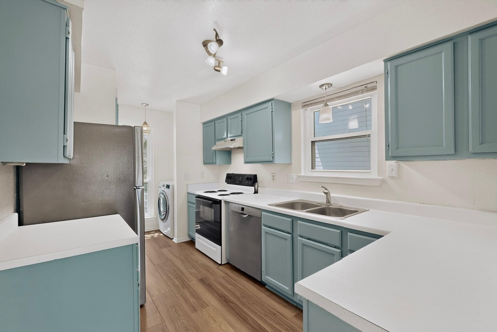 2450 Wickersham Ln - Photo 13