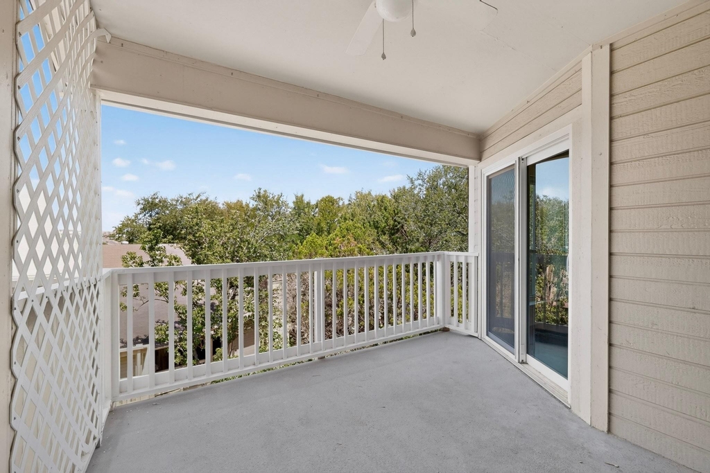 2450 Wickersham Ln - Photo 22
