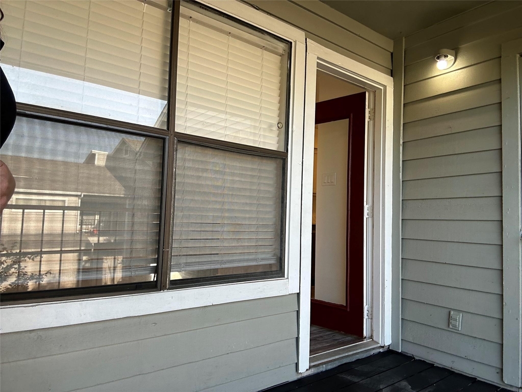 8806 Schick Rd - Photo 12