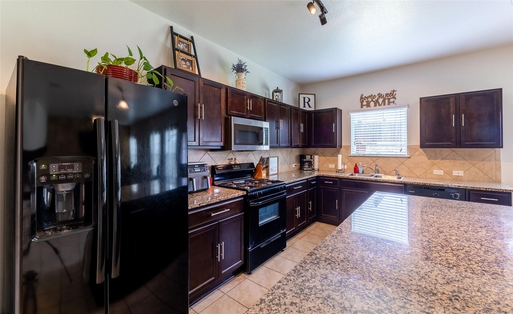 290 Northern Flicker St - Photo 8