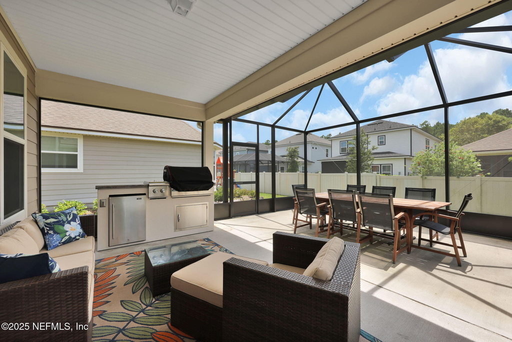 51 Foxcross Avenue - Photo 8