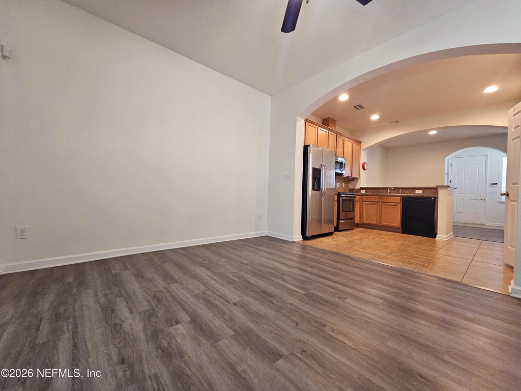 6194 High Tide Boulevard - Photo 2
