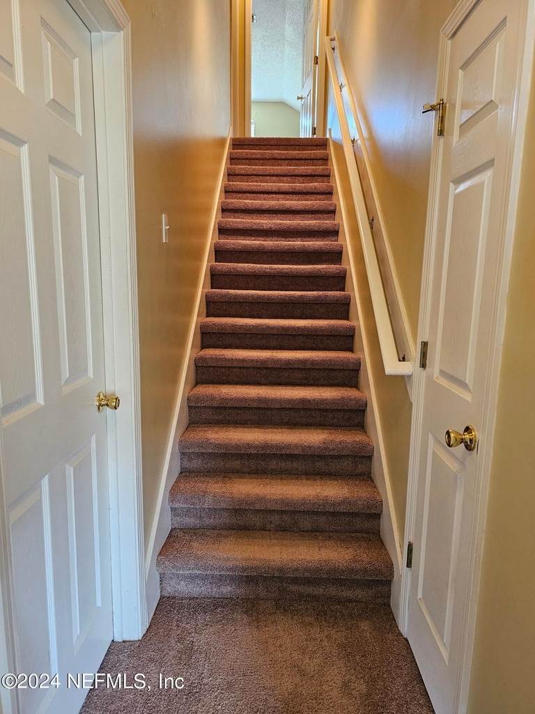 1276 Winding Brook Court - Photo 12