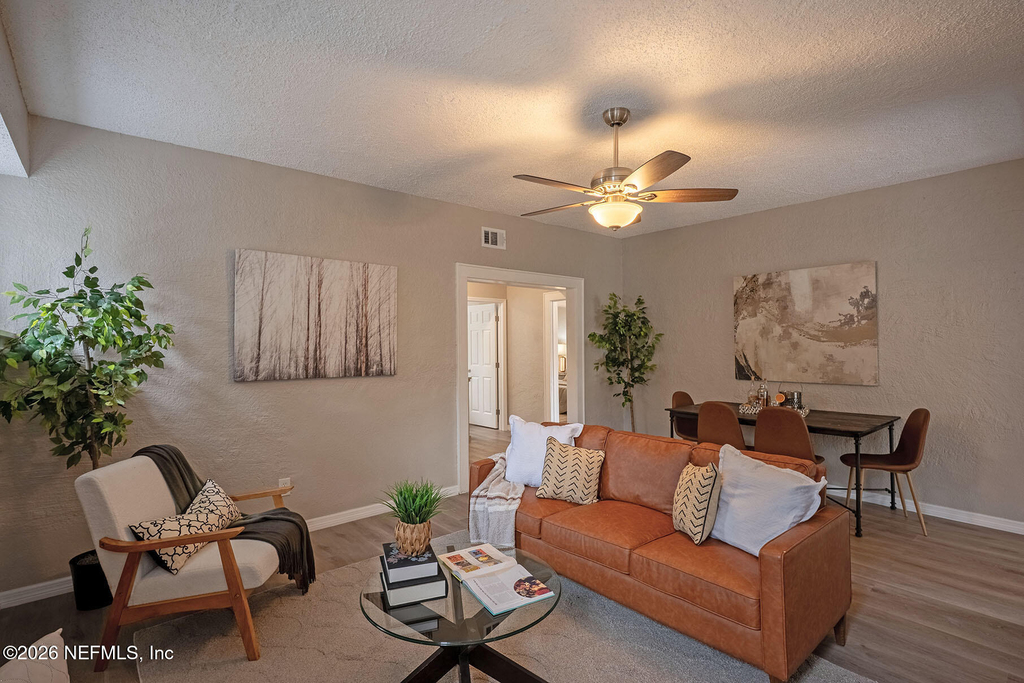 325 Alder Street - Photo 4