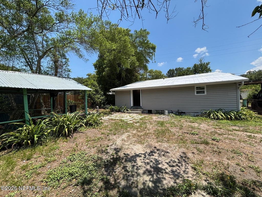 9454 Campus Avenue - Photo 3