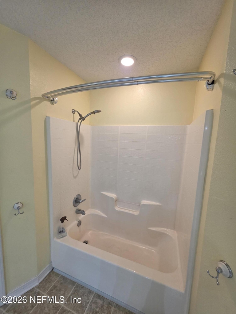 1589 Guardian Court - Photo 30