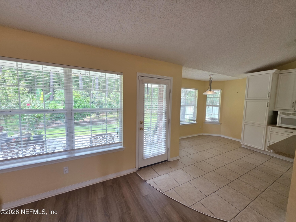 1589 Guardian Court - Photo 10