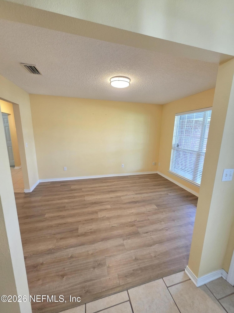 1589 Guardian Court - Photo 7