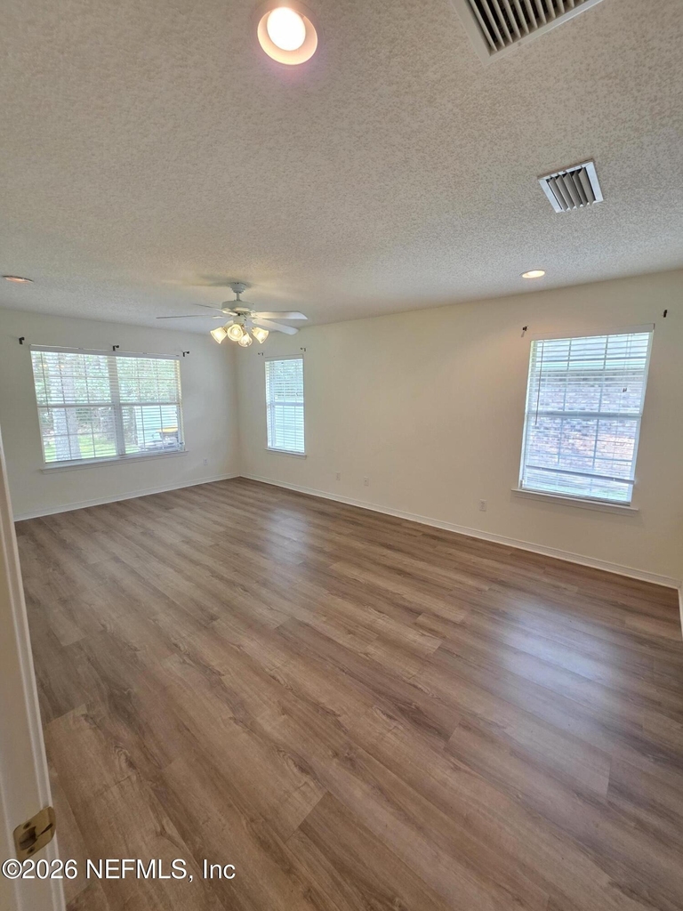 1589 Guardian Court - Photo 27