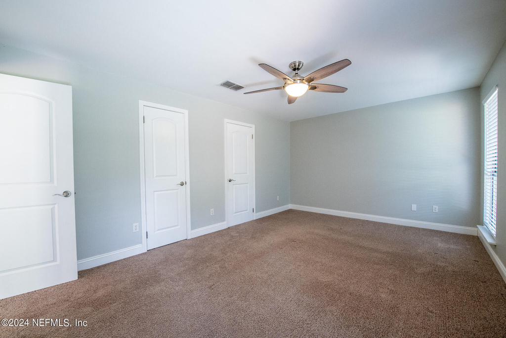 11448 Sugar Maple Place S - Photo 14