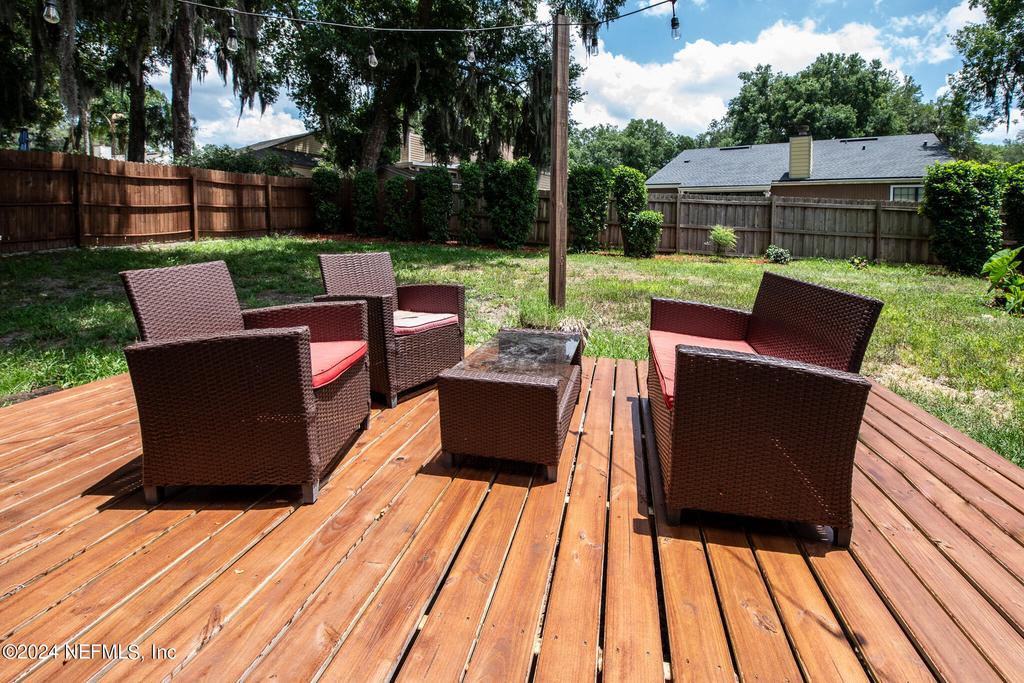 11448 Sugar Maple Place S - Photo 24