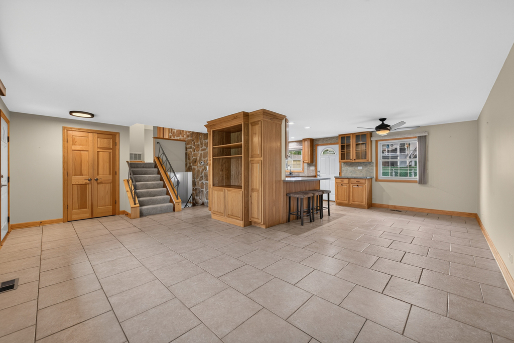 135 Jeffery Lane - Photo 4