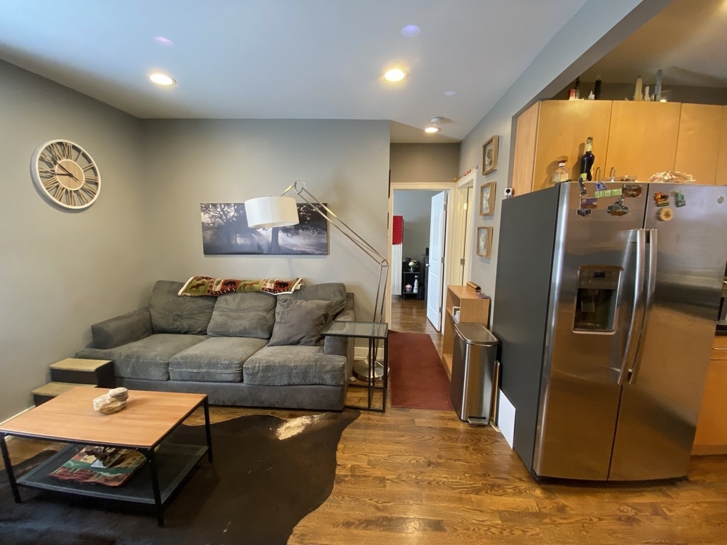 1700 S Jefferson Street - Photo 2