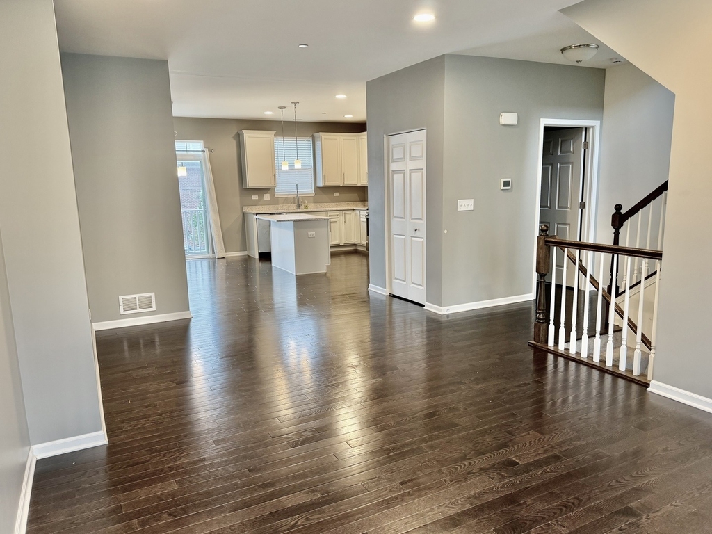 2953 Madison Drive - Photo 3