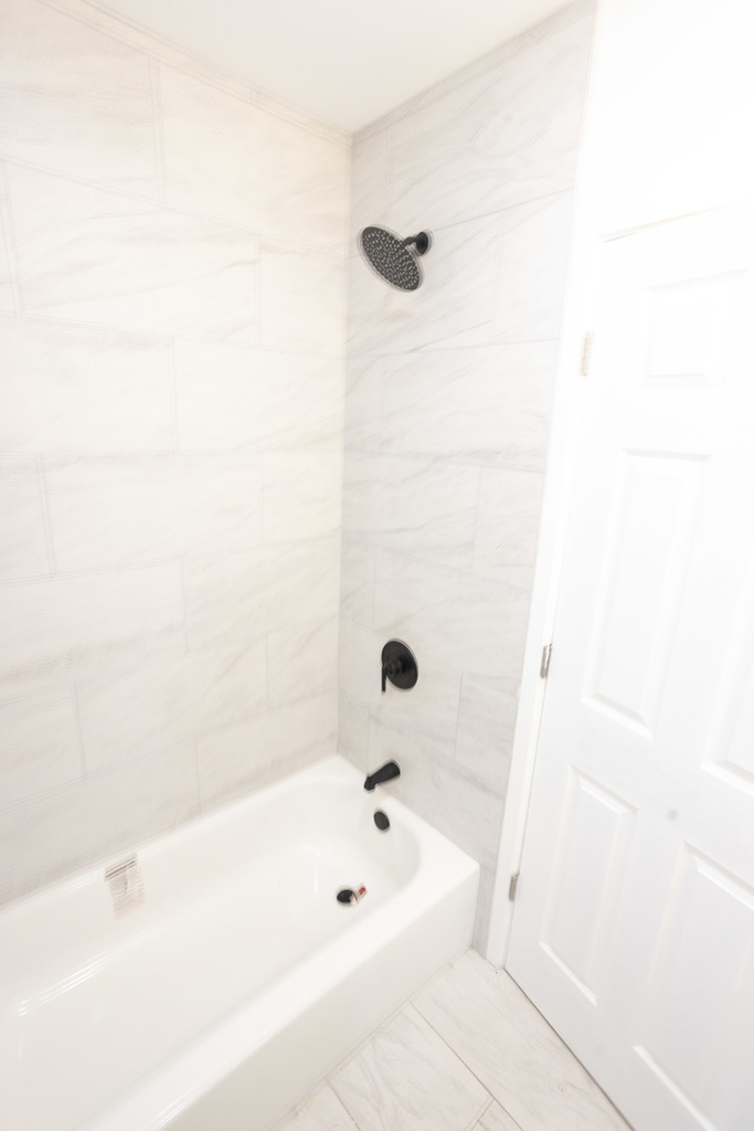 8739 S Colfax Avenue - Photo 8