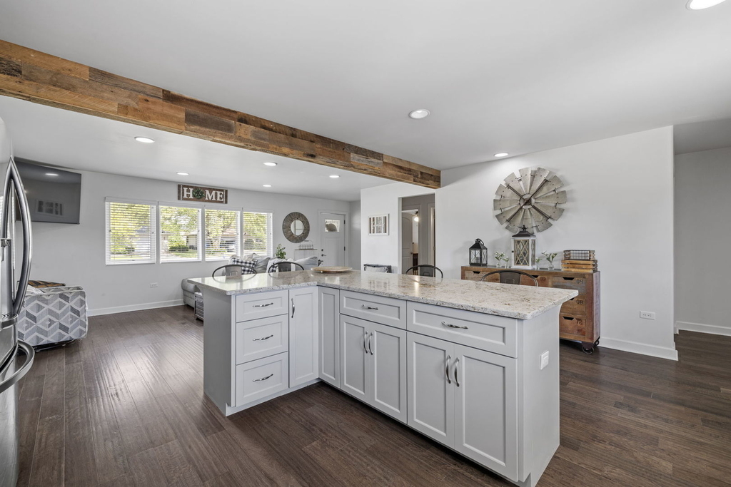 1621 Barthelone Street - Photo 3