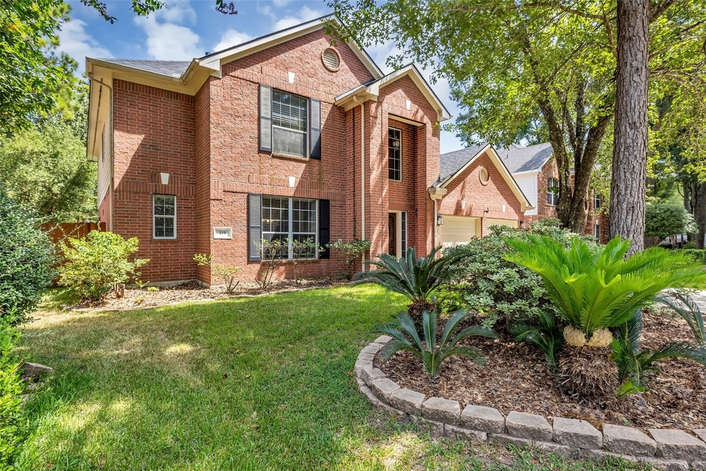 119 N Westwinds Circle - Photo 0