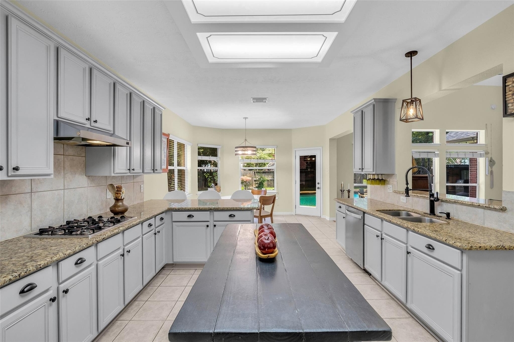 119 N Westwinds Circle - Photo 19