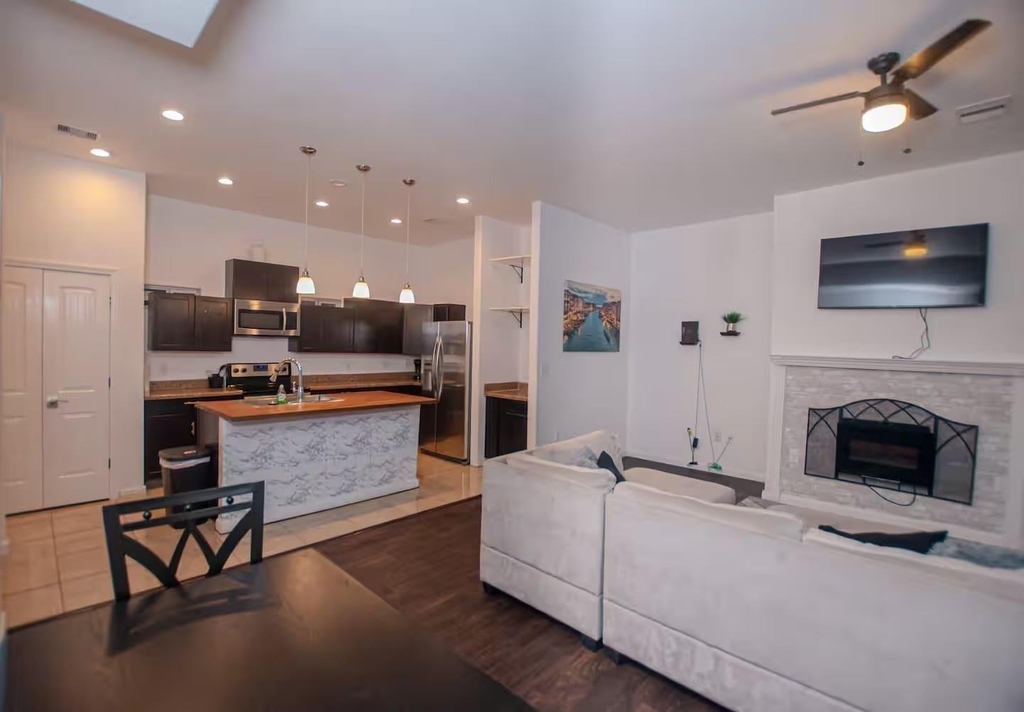 3112 Clay Street - Photo 1