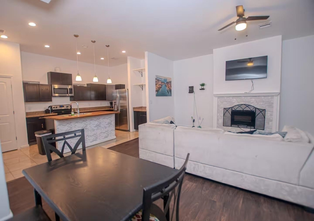 3112 Clay Street - Photo 4