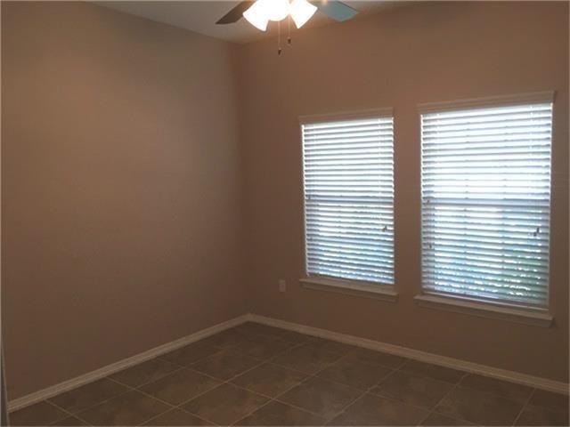 1242 Elm Street - Photo 7