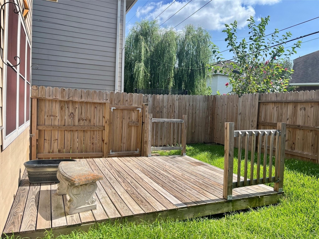 6111 Morningshire Lane - Photo 2