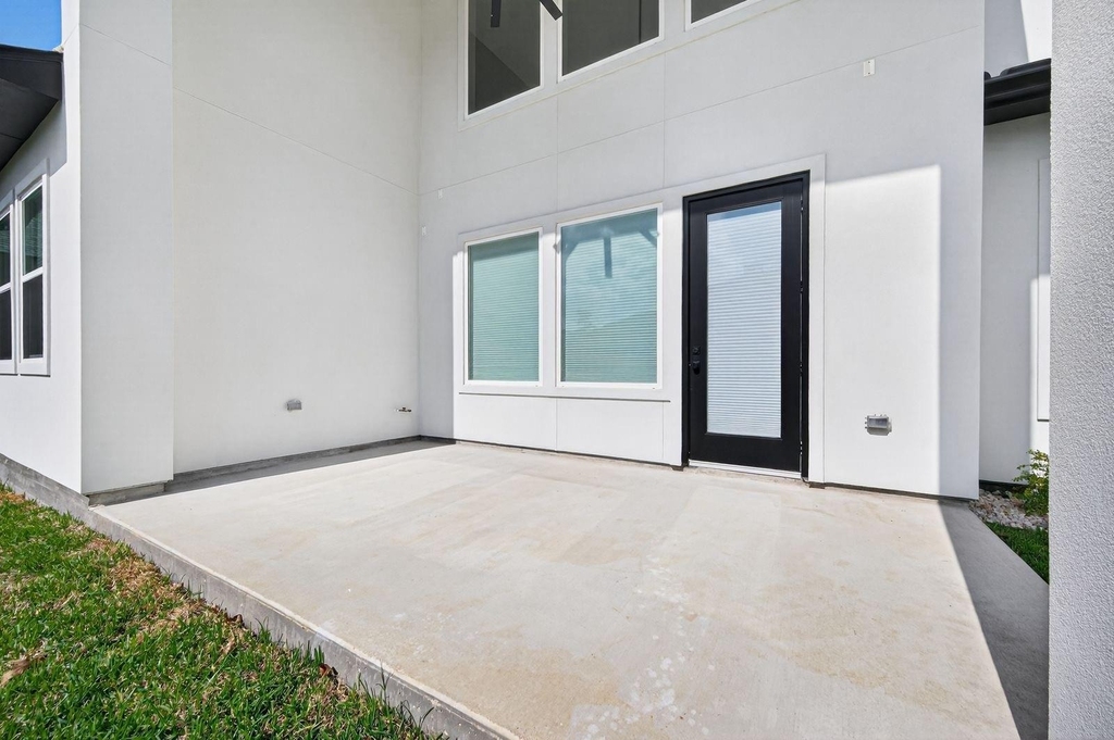 7507 Faldo Drive - Photo 4
