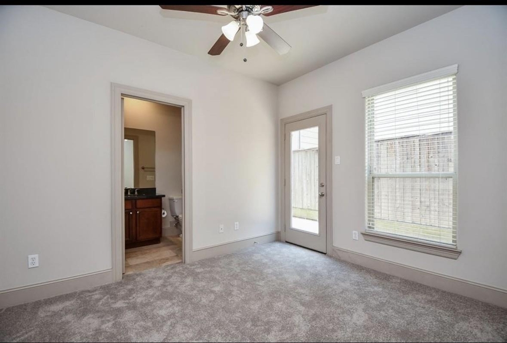 2908 Leeland Street - Photo 3