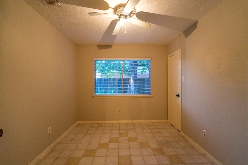 7521 Brookleaf Drive - Photo 9