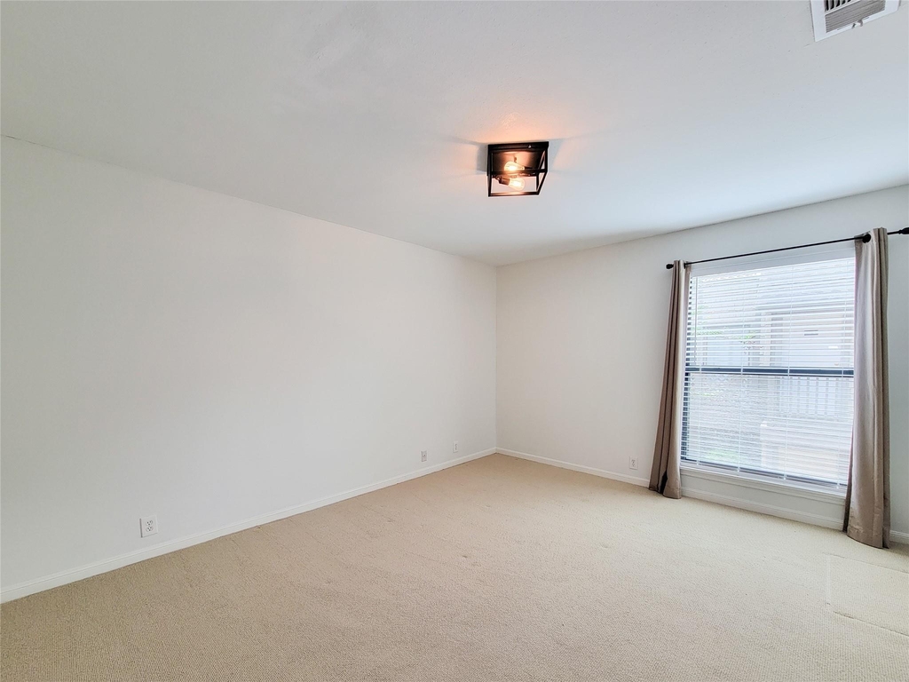 2829 Timmons Lane - Photo 15