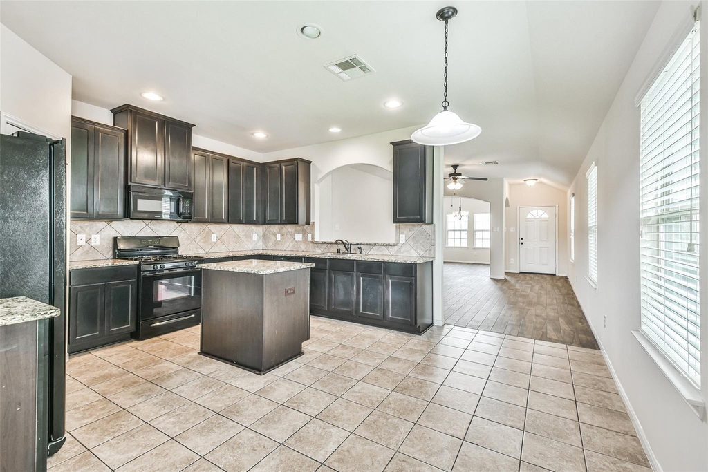 5518 Casa Mila Drive - Photo 9