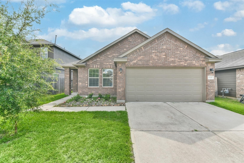 5518 Casa Mila Drive - Photo 1