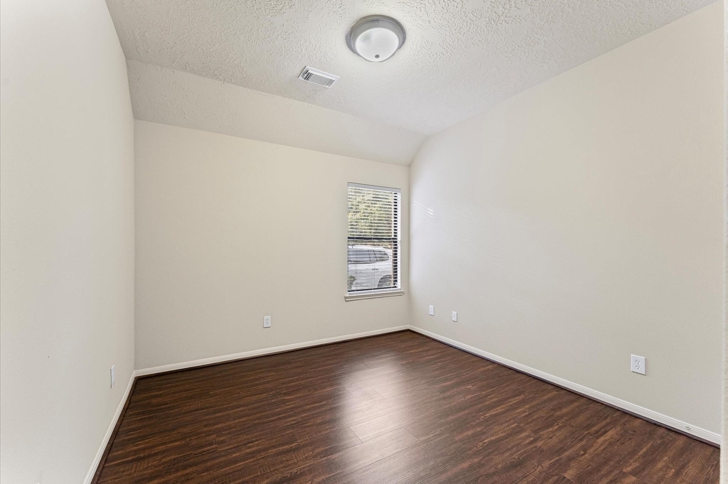 31 Pleasant Point Place - Photo 15