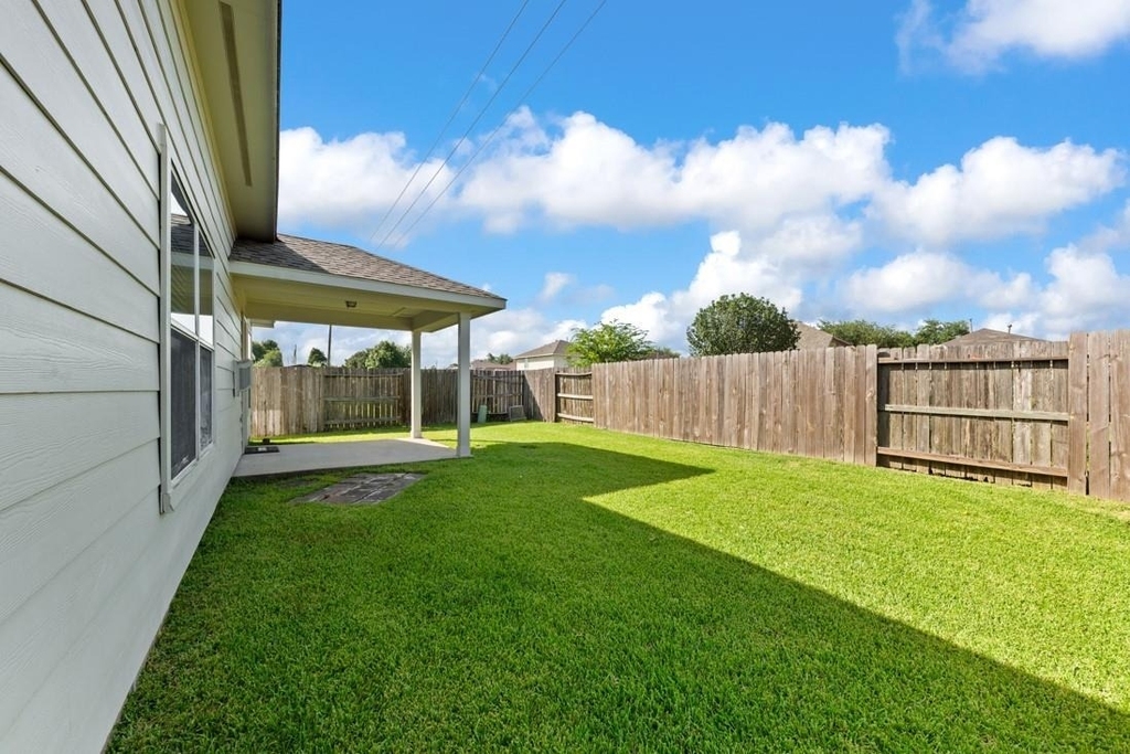 1014 Cavern Brook Lane - Photo 29