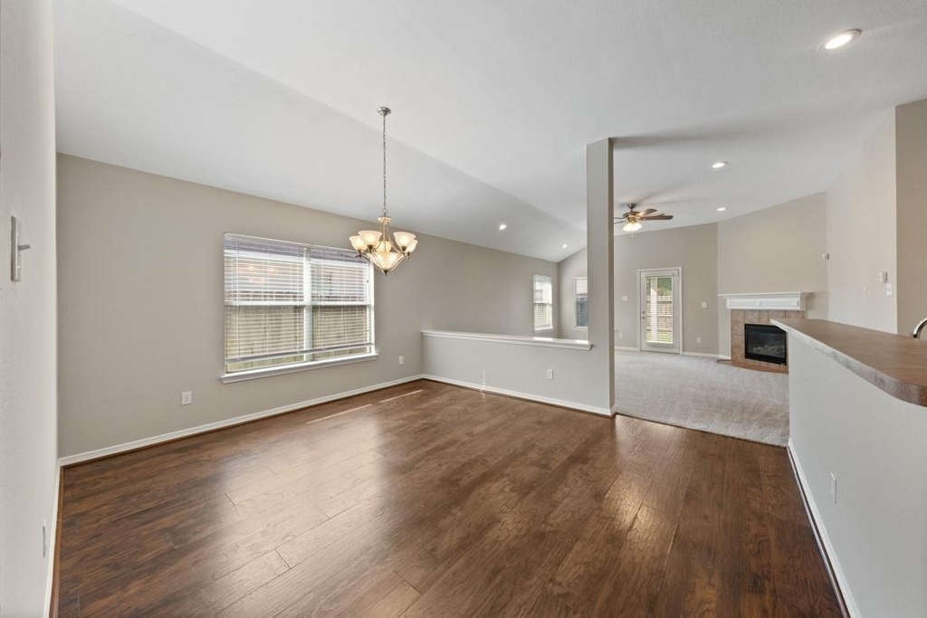 1014 Cavern Brook Lane - Photo 6