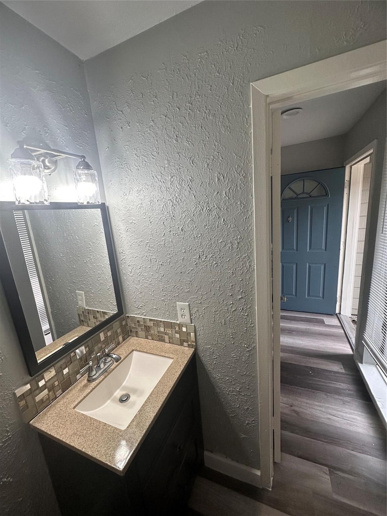 2327 Briarwest Boulevard - Photo 13