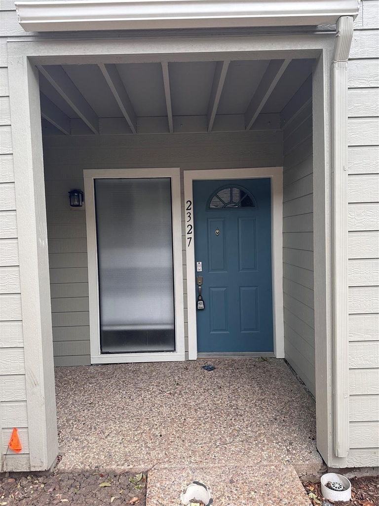 2327 Briarwest Boulevard - Photo 0