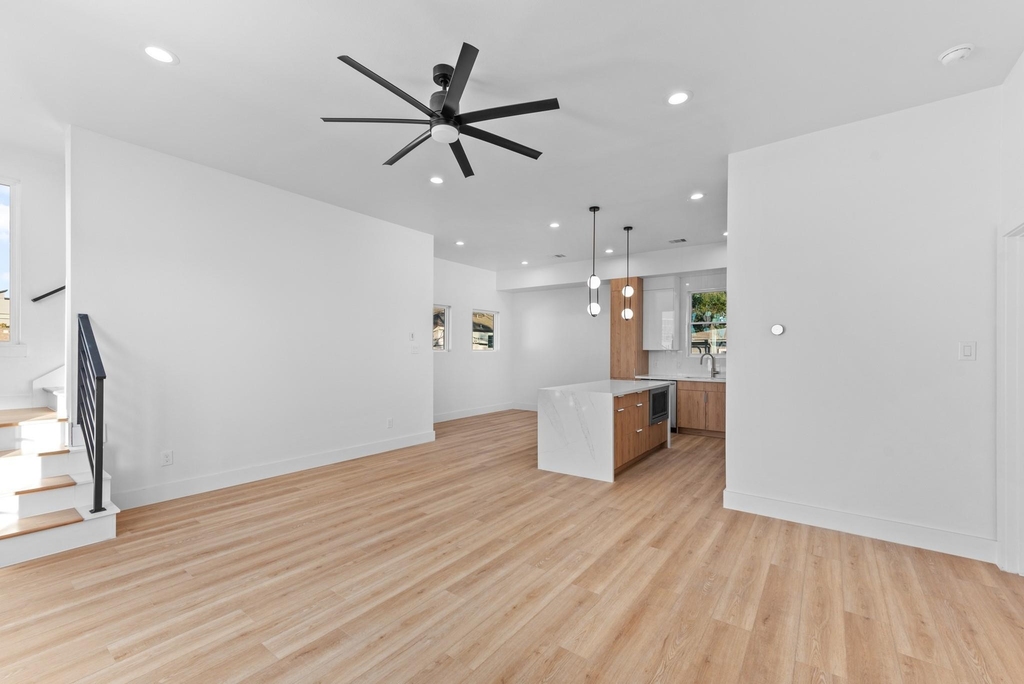 2314 Barbee Street - Photo 8