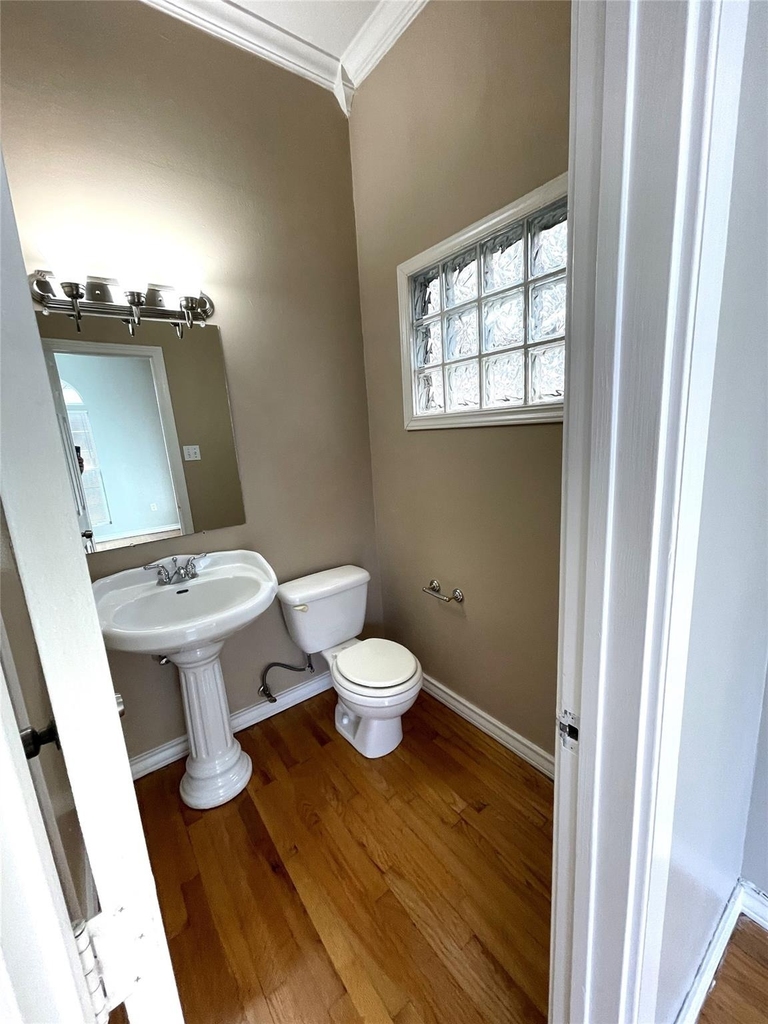 4122 Drake Street - Photo 11