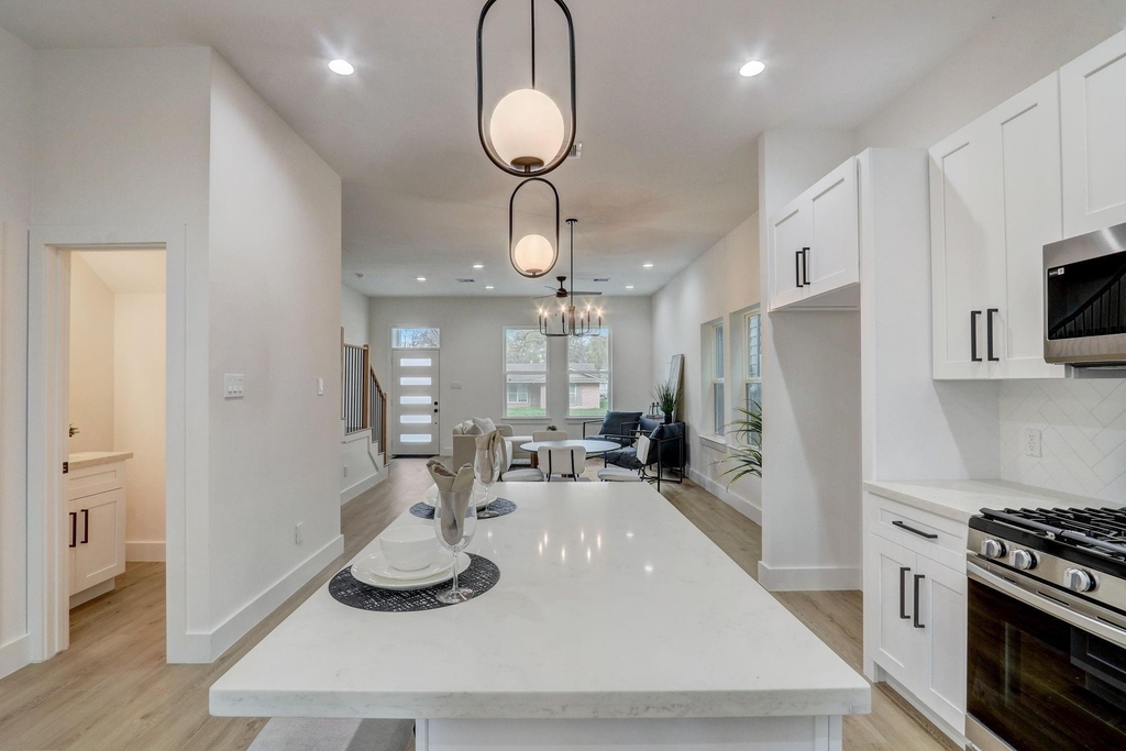1217 Dewalt Street - Photo 8