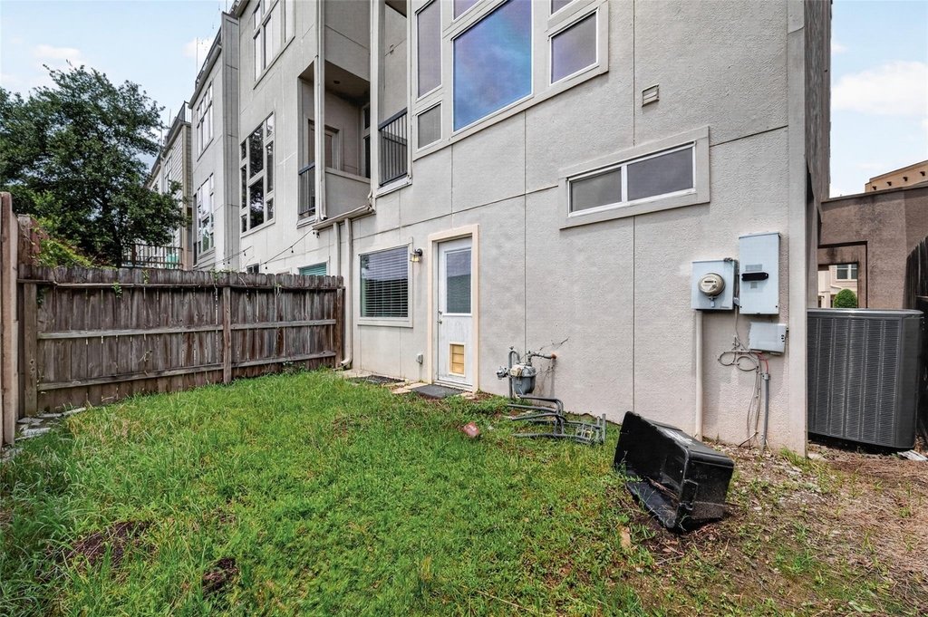2352 Sperber Lane - Photo 35