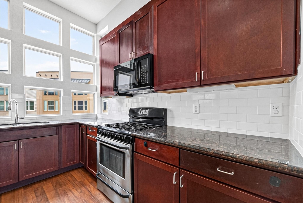 2352 Sperber Lane - Photo 13