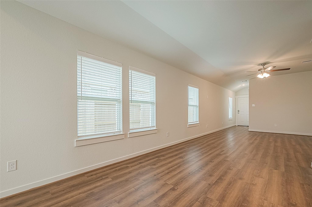 7538 Coral Terrace Drive - Photo 5