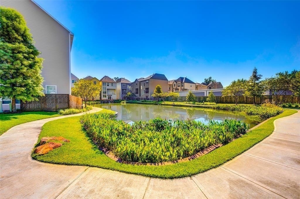1415 Adell Rose Lane - Photo 3