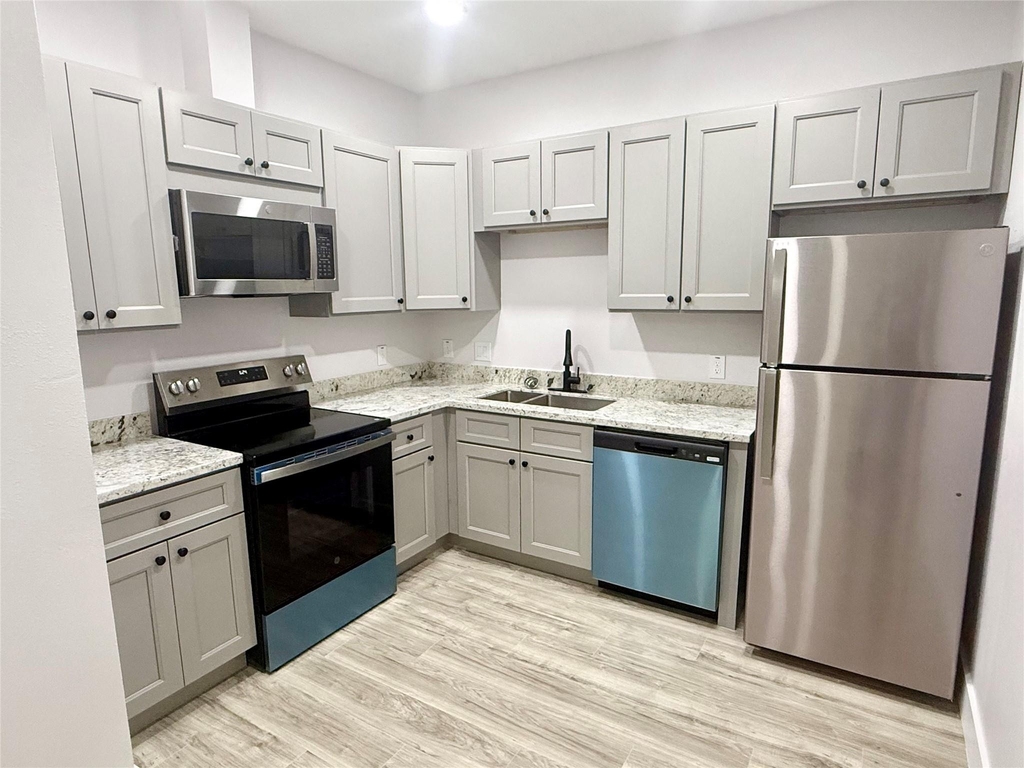 9508 Quaker Court - Photo 5