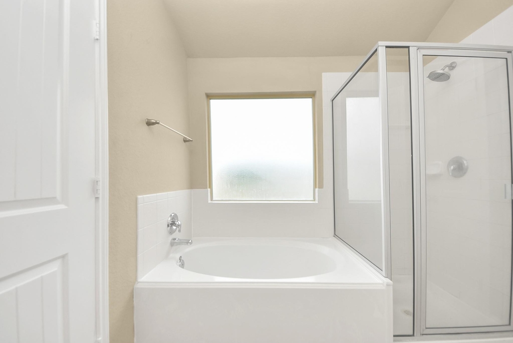 6106 Grassy Haven Lane - Photo 10