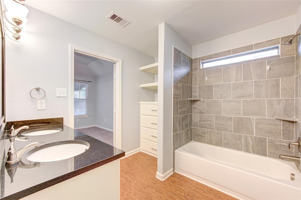503 W Linney Street - Photo 35