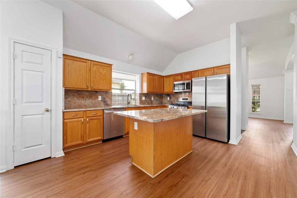 7919 Quail Meadow Drive - Photo 4