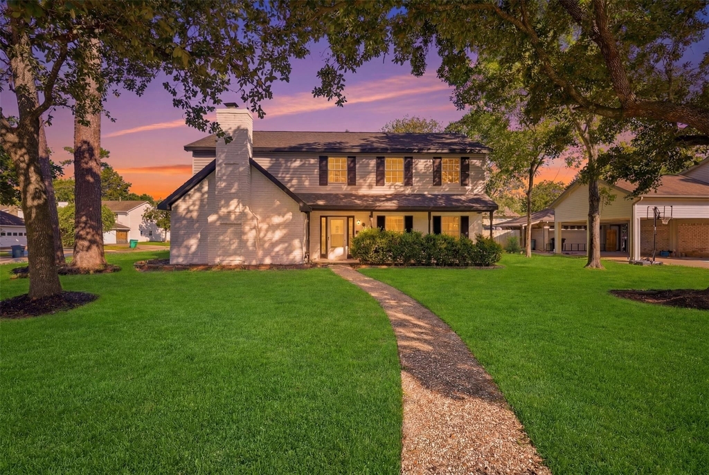 3930 Cypress Hill Drive - Photo 2